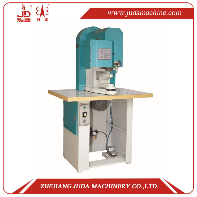 JD-907 Automatic Hook Button Fastening Machine